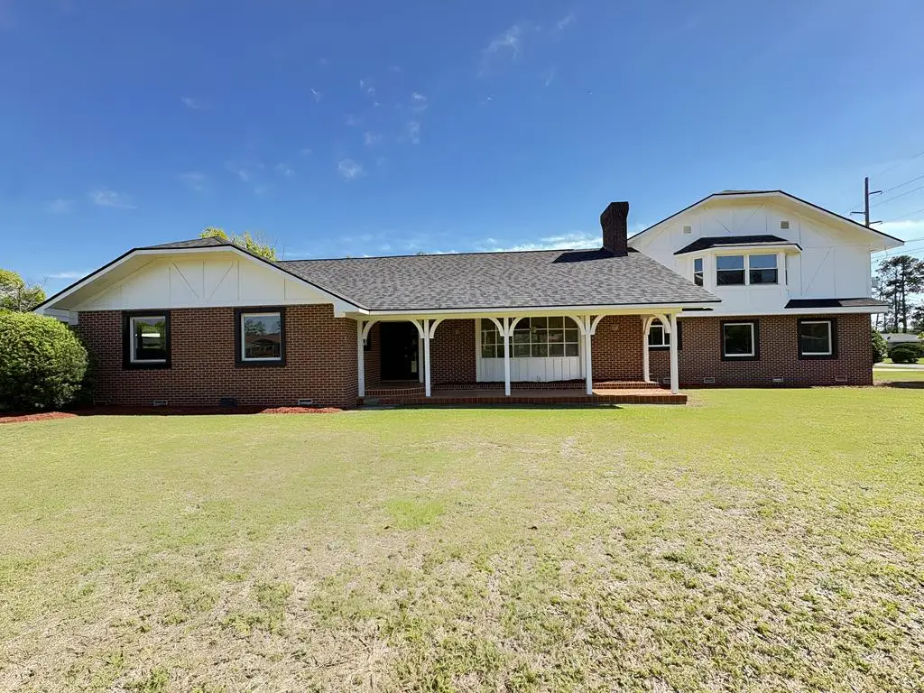 107 W 10th St., Donalsonville, GA 39845 - #1