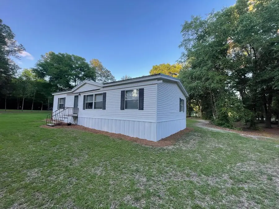 2585 Hadley Ferry Rd, Cairo, GA 39828 - #2