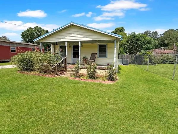 1014 Old Quincy Rd, Bainbridge, GA 39819