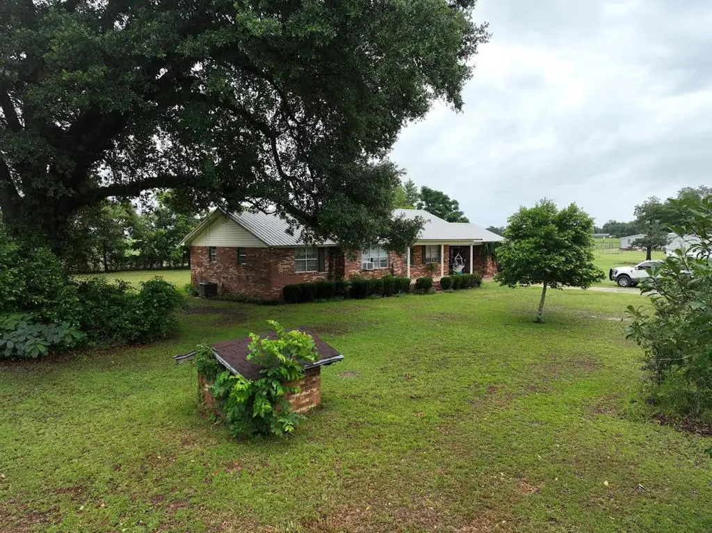 5 Millerville Rd, Colquitt, GA 39837 - #1
