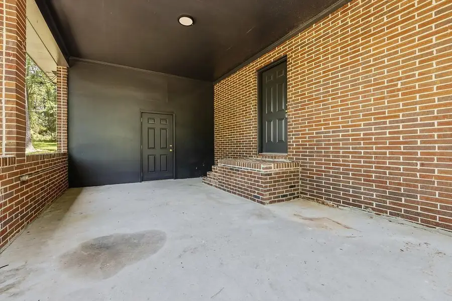 585 NW 10th Avenue, Cairo, GA 39828 - #3
