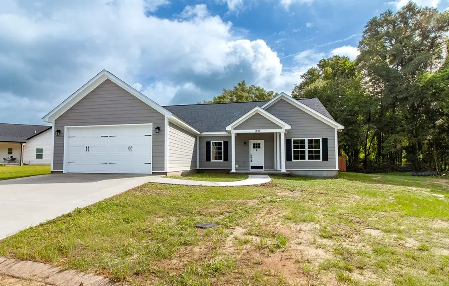 1530 Fairway Dr, Bainbridge, GA 39819 - #2