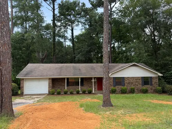 1701 Forrest Lane, Bainbridge, GA 39817