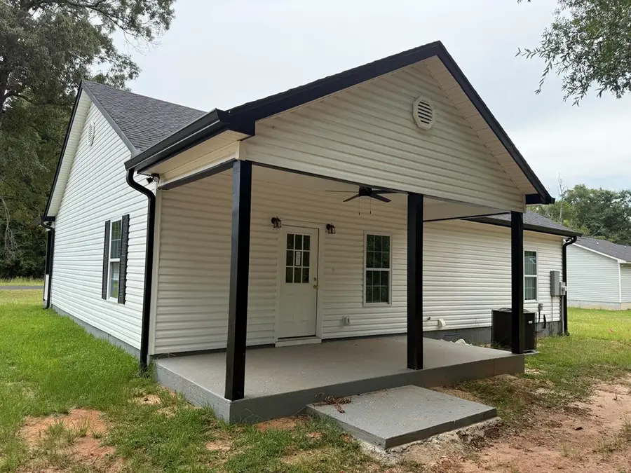 211 Edgewood Avenue, Bainbridge, GA 39819 - #2