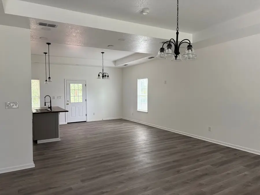 211 Edgewood Avenue, Bainbridge, GA 39819 - #3