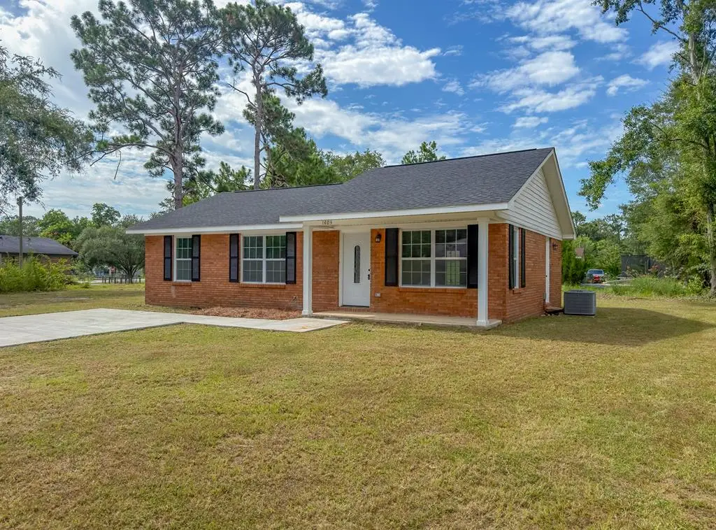 1403 Donald Drive, Bainbridge, GA 39817 - #1