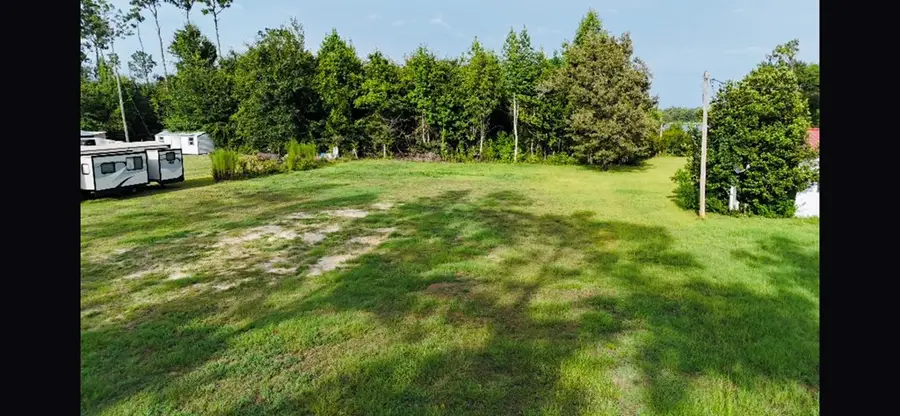 7969 Lakeshore Dr., Donalsonville, GA 39845 - #2
