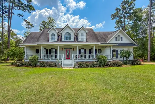 501 River Oaks Drive, Bainbridge, GA 39817