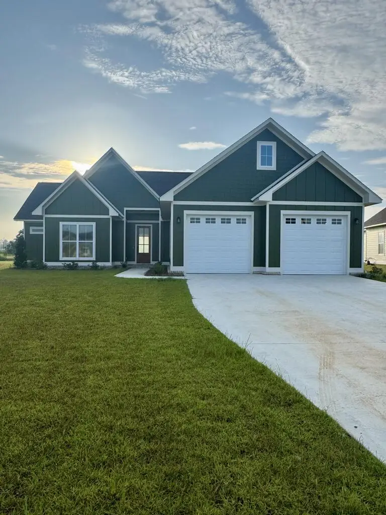707 Westbrooke Dr, Donalsonville, GA 39845 - #1