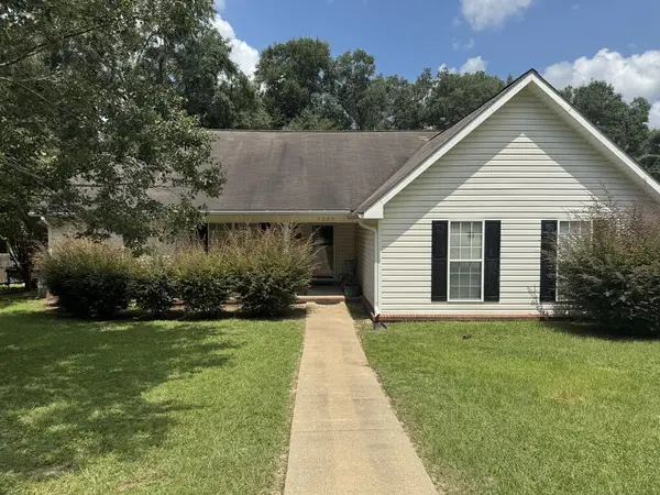 1205 Majestic Ave, Bainbridge, GA 39817