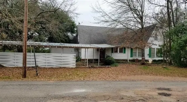 100 Smith Street, Naples, TX 75568 - Image #3