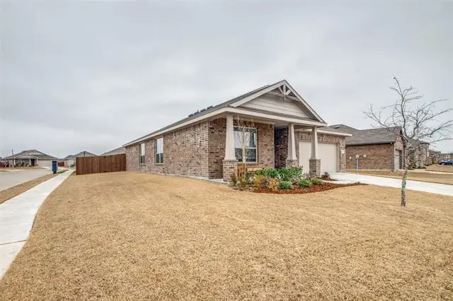 1061 Stanridge Lane, Van Alstyne, TX 75495 - #2