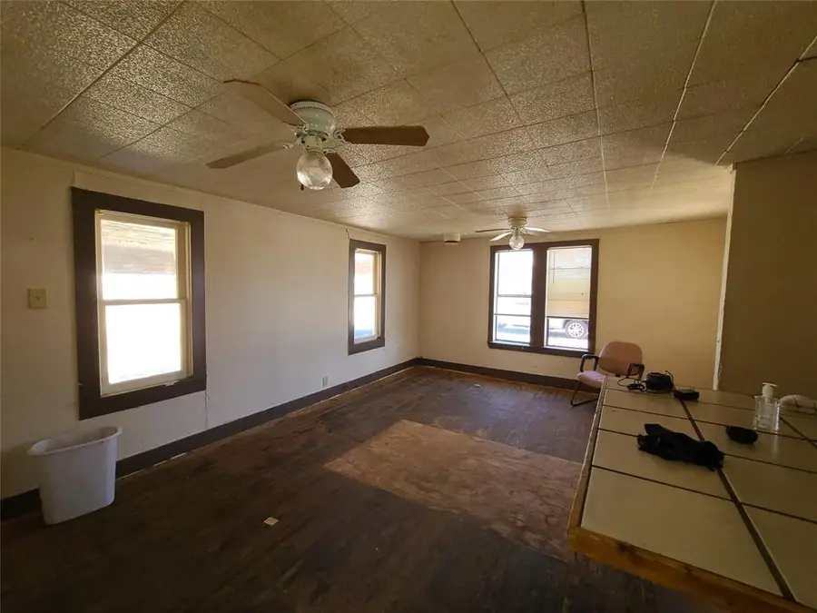 1507 Avenue J, Brownwood, TX 76801 - Image #3