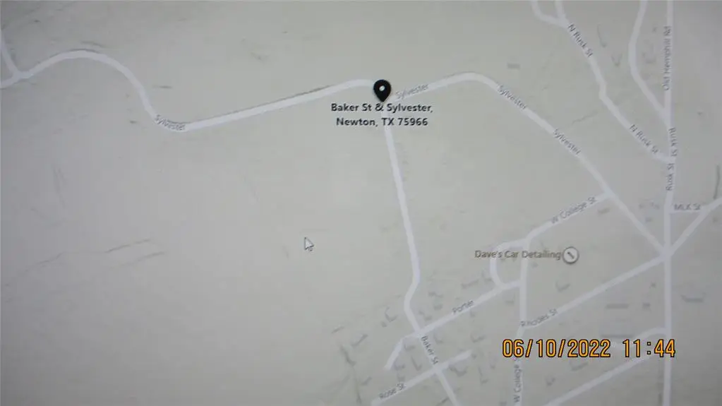 Btw Roosevelt & Alley Row Baker Street, Newton, TX 75966 - Image #1