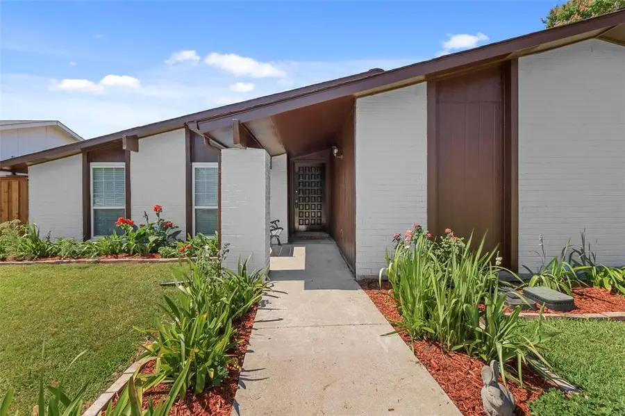 3124 Barton Road, Carrollton, TX 75007 - #3