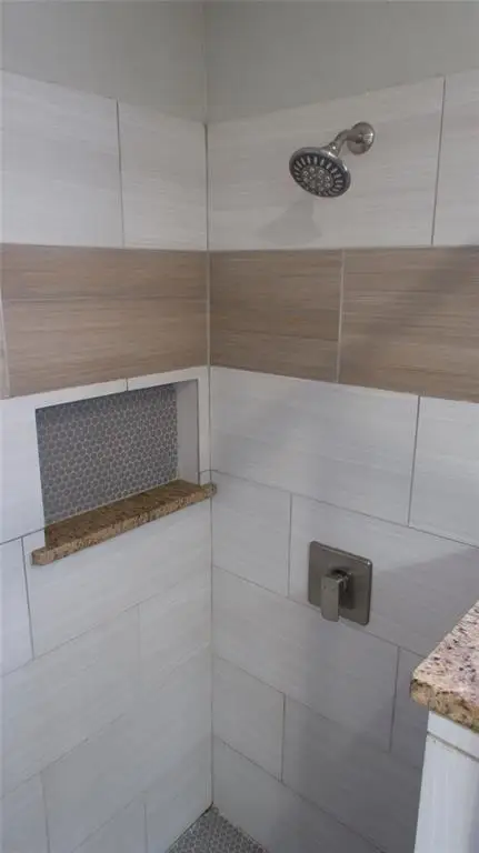 7636 Castillo Road, Fort Worth, TX 76112 - Image #2