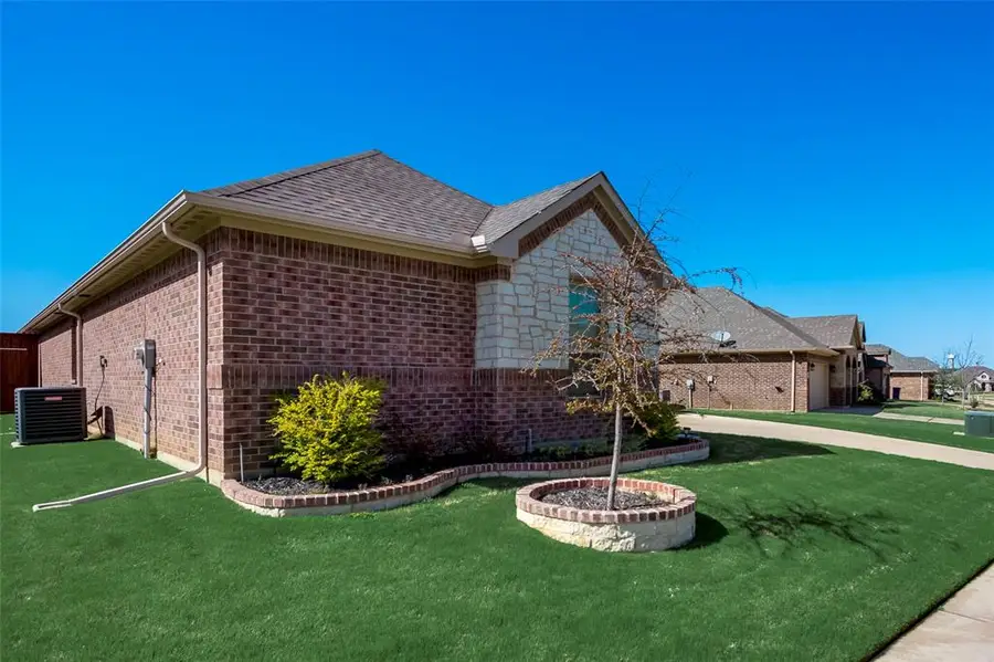 1684 Laramie Lane, Burleson, TX 76028 - #3