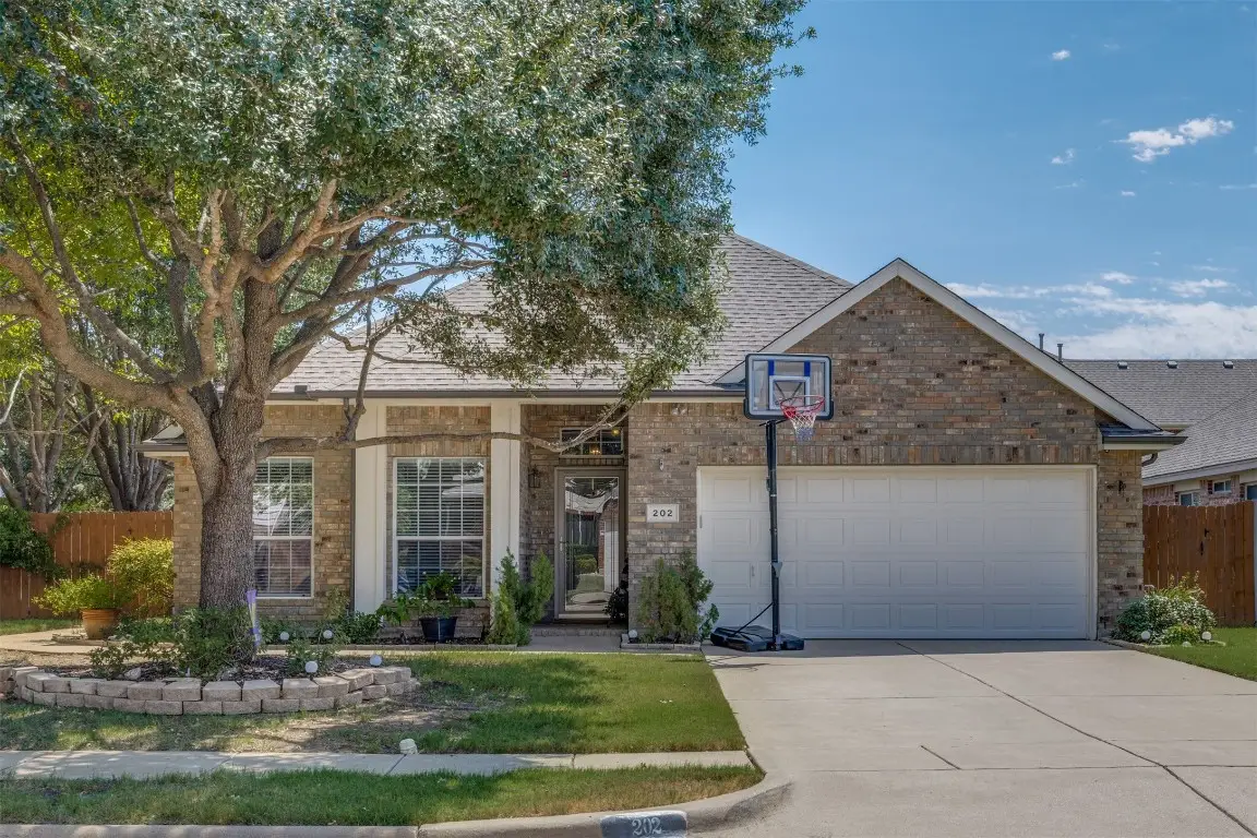 202 Moss Court, Mansfield, TX 76063 - #1