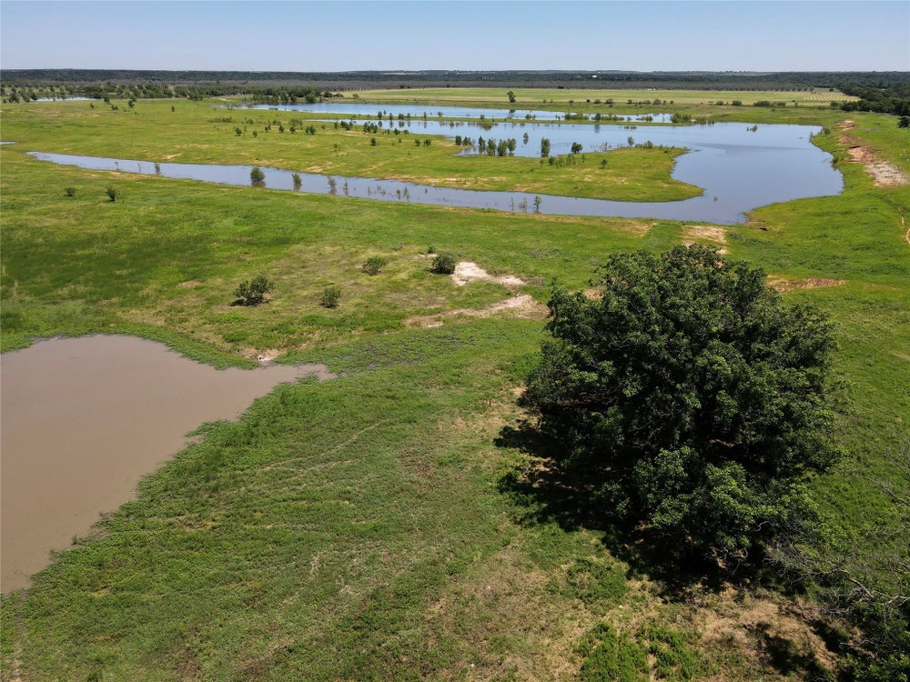 TBD Fm 2114, Clifton, TX 76634 ERA