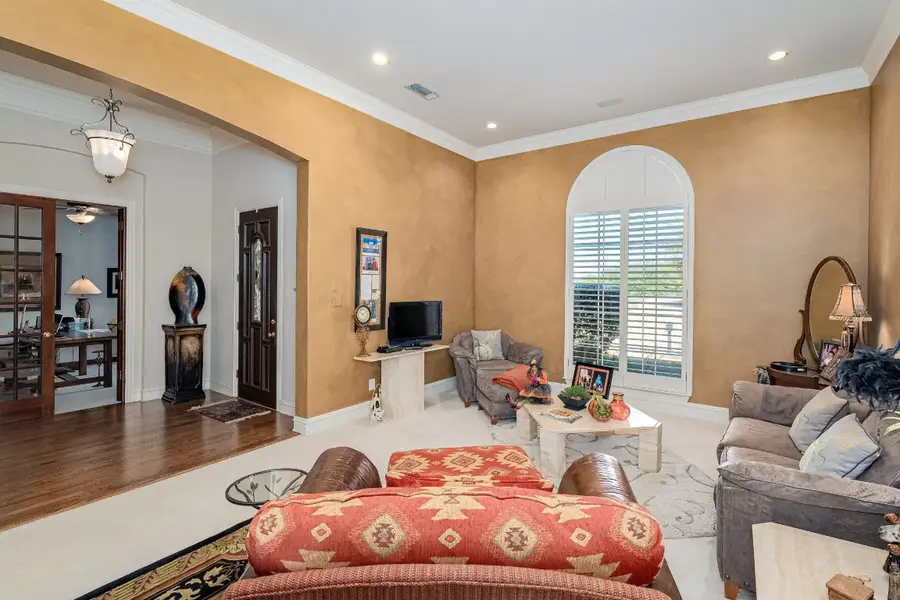 6089 Dripping Springs Drive, Frisco, TX 75034 - Image #3