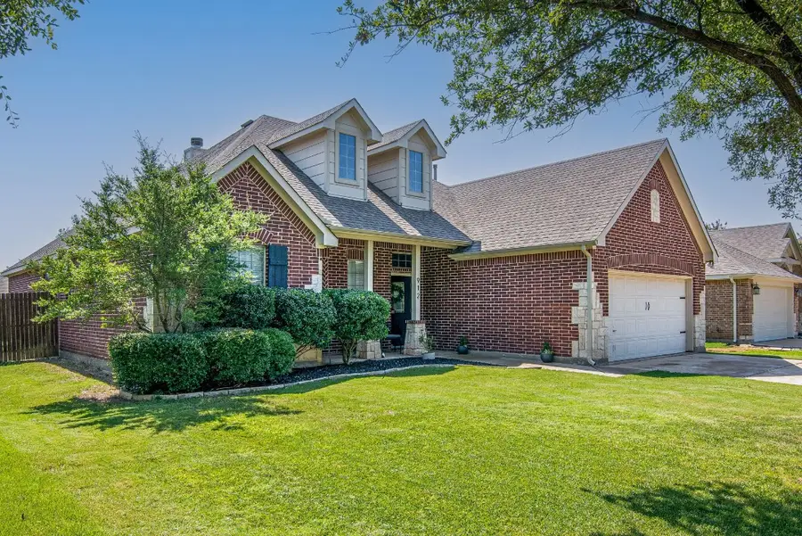 912 Robbins Way, Saginaw, TX 76179 - #2