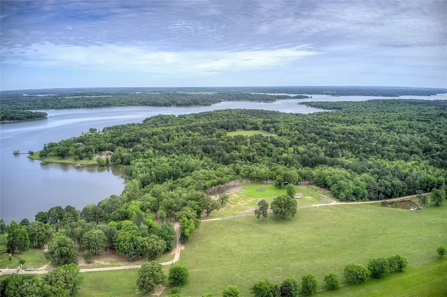 562 Cr 2421, Leesburg, TX 75451 - Image #3