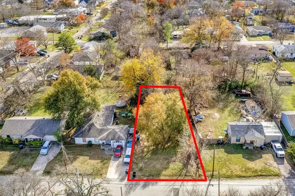 1207 Division Street, Greenville, TX 75401