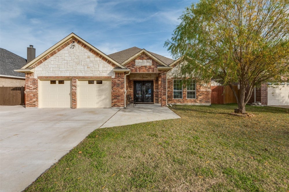 1530 Avenue F, Grand Prairie, TX 75051 ERA