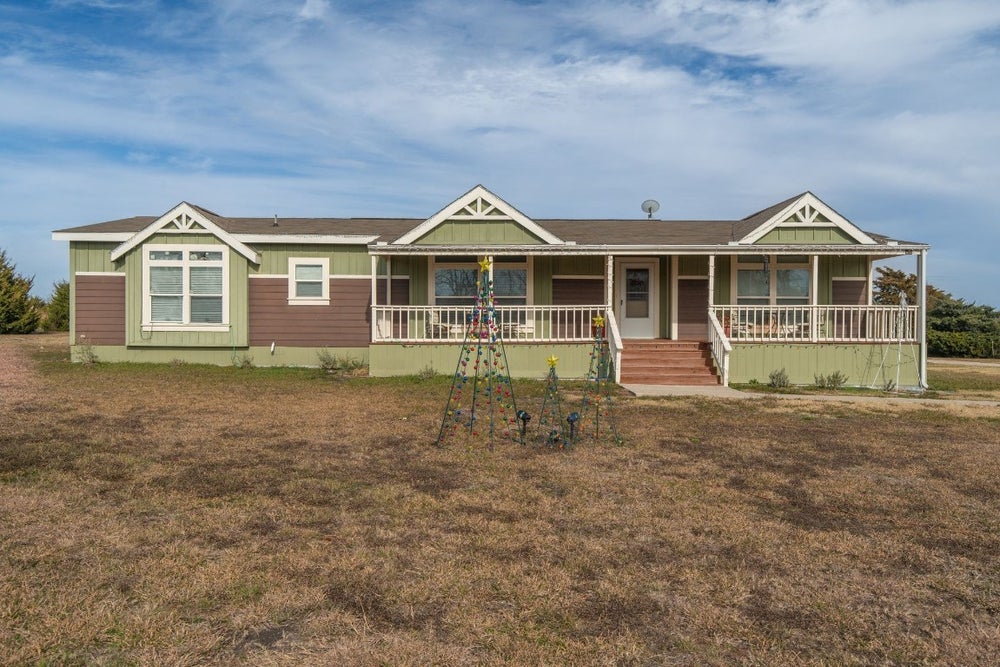 22086 S State Highway 78, Leonard, TX 75452 ERA