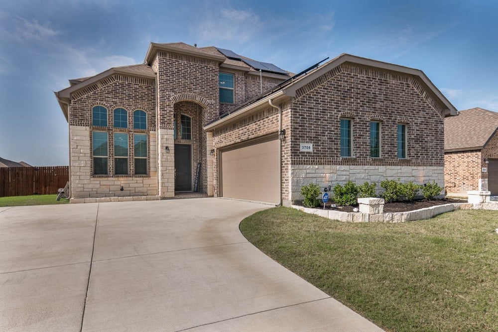 3708 Rolling Meadows Drive, Grand Prairie, TX 76065 ERA