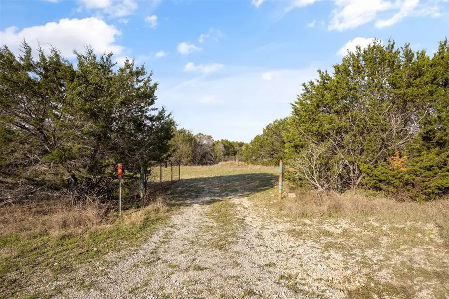 2516 County Road 328, Glen Rose, TX 76043 - Image #2