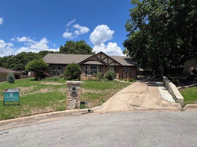 6733 Greendale Court North Richland Hills TX 76182 ERA 6733 Greendale Court North Richland Hills TX 76182 ERA