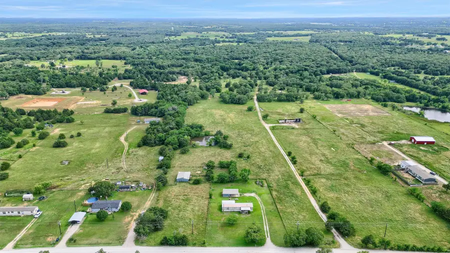 1142 County Road 212, Gainesville, TX 76240 - #3
