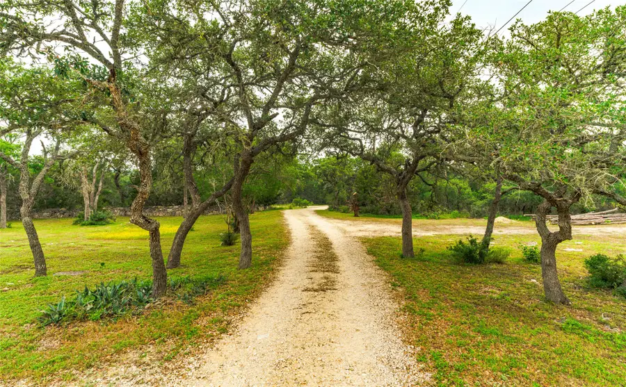 1218 Oakwood Loop, San Marcos, TX 78666 - #2