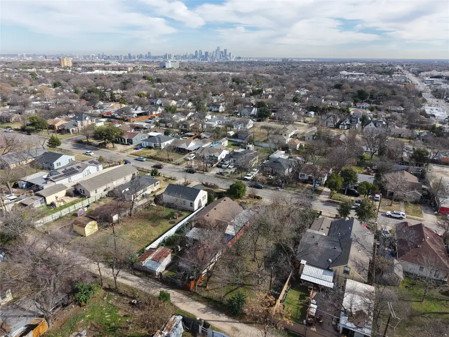 6 N Ravinia Drive, Dallas, TX 75211 - #3