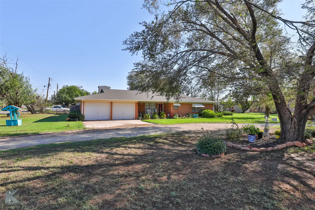 242 Nw 2nd Street, Trent, TX 79561 - #1
