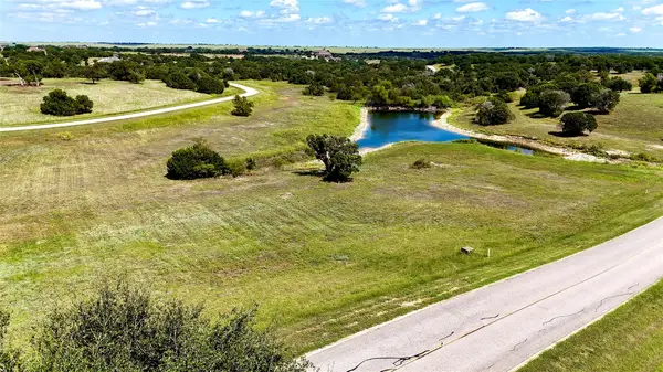 7429 Retreat Boulevard, Cleburne, TX 76033