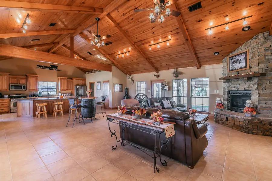 1799 Cottonwood Creek Road, Saint Jo, TX 76265 - #3