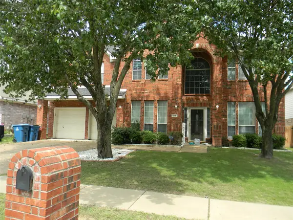616 Magnolia Trail, DeSoto, TX 75115