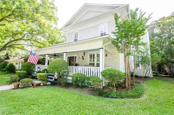 119 E University Avenue, Waxahachie, TX 75165