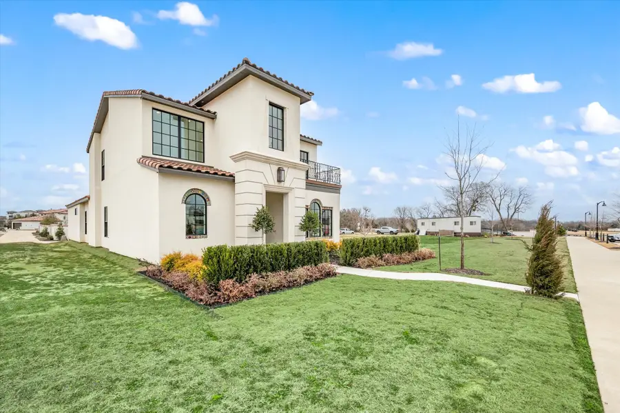 2913 Lakeside Village Boulevard, Flower Mound, TX 75022 - Image #2