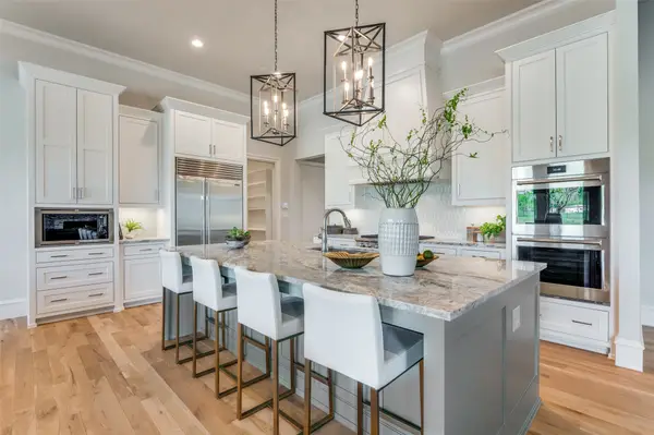 300 Crosswood Creek Court, Celina, TX 75009