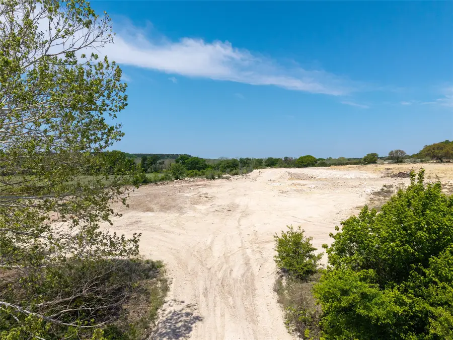 213 Grand Canyon Dr Drive, Oglesby, TX 76561 - Image #3