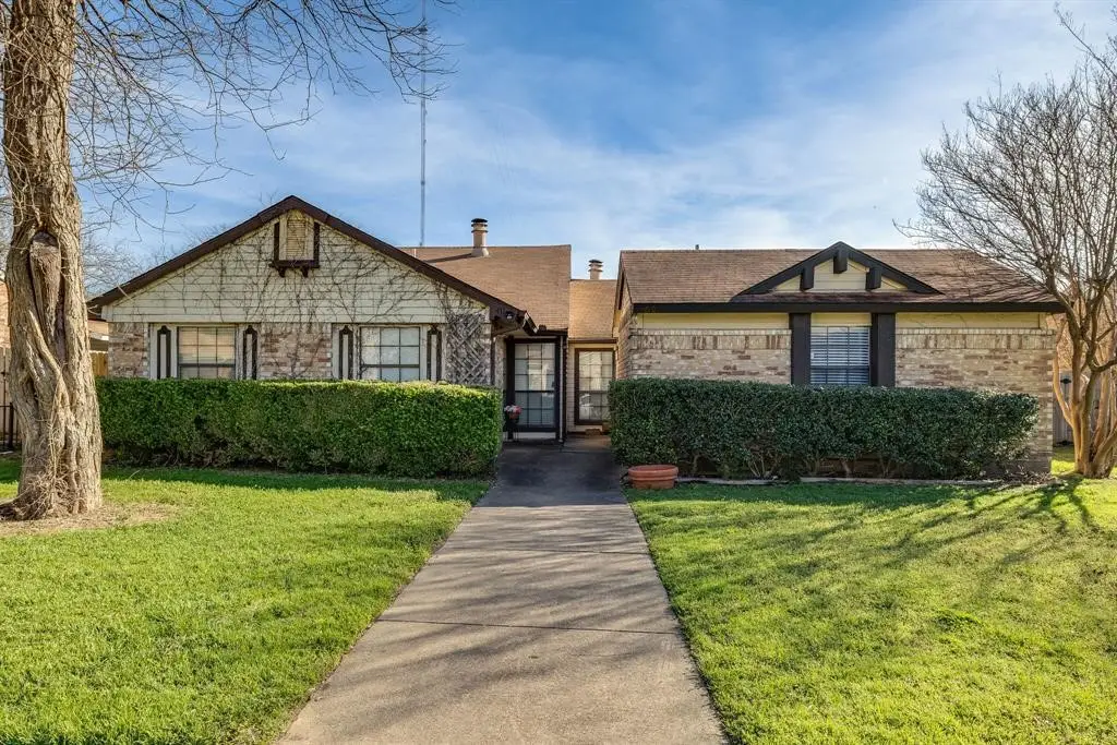 409 411 Dollins Street, Cedar Hill, TX 75104 - #1