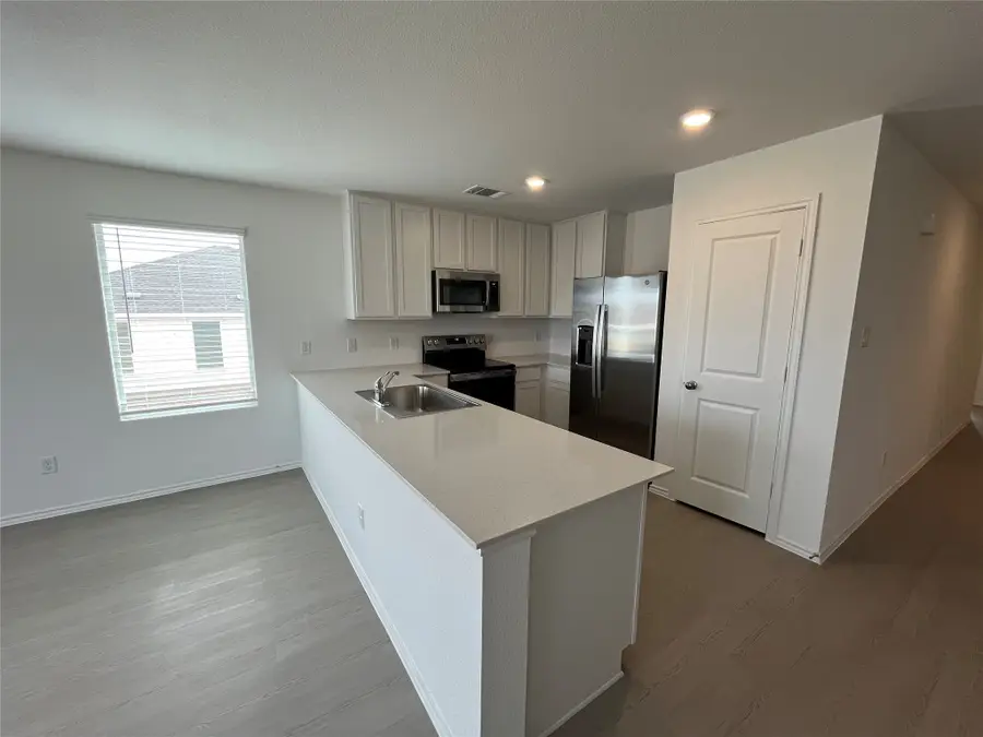 1216 Canyon Turn Drive, Troy, TX 76579 - Image #2