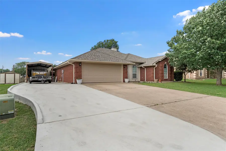 112 Topaz Circle, Hewitt, TX 76643 - Image #3