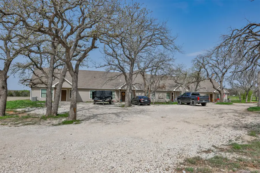 1304 County Road 115, Gainesville, TX 76240 - #2