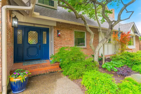 7110 Mossvine Drive, Dallas, TX 75254