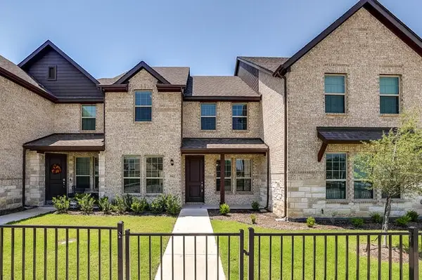 5912 Bursey Road, Watauga, TX 76148