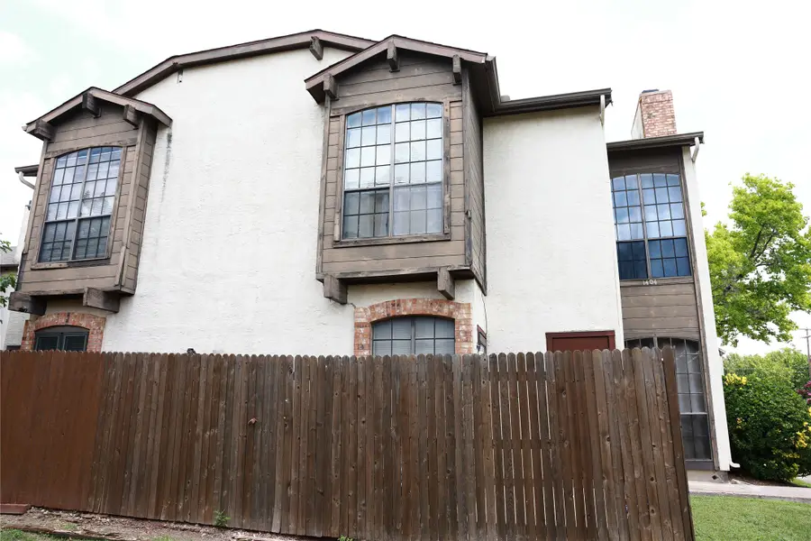 611 Oriole Boulevard #1404, Duncanville, TX 75116 - Image #2